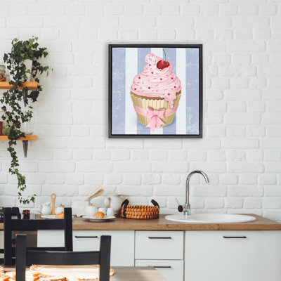 Petit gâteau pastel avec cadre flottant à nœuds, design par Lori Mosley
