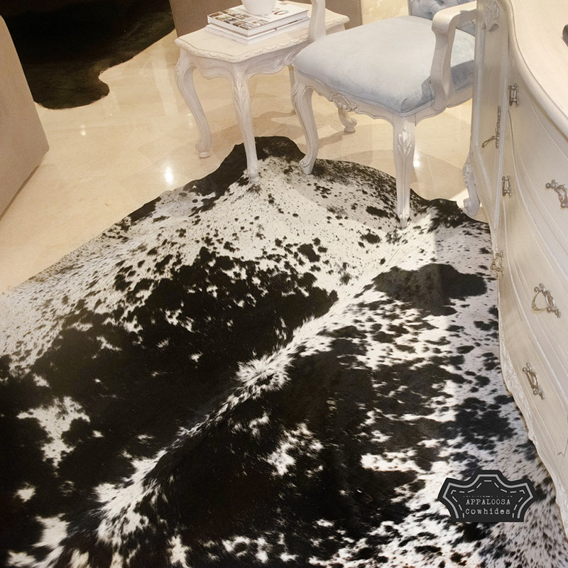 Black and White Genuine Cowhide Rug 5' x 7'