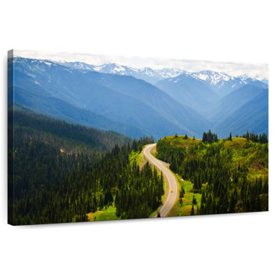 Route sinueuse à Hurricane Ridge