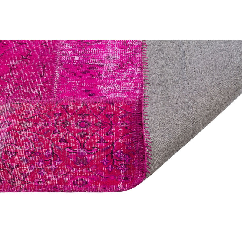 Tapis moderne fabriqué à la main fuchsia moderne