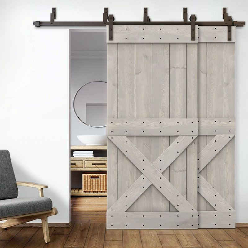 Porte de grange à double bricolage avec panneau coulissant en bois teinté Mini X Series, Gris argenté, 84 po x 84 po