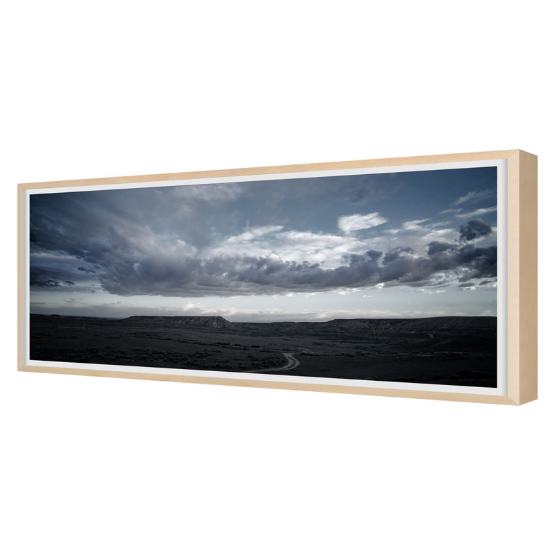 «Vernal Clouds» encadré sur papier par Chris Dunker
