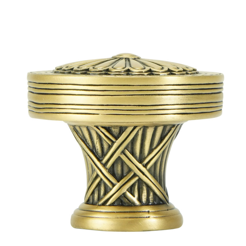 LAKEWOOD KNOB; MUSEUM GOLD PLATE, Gold