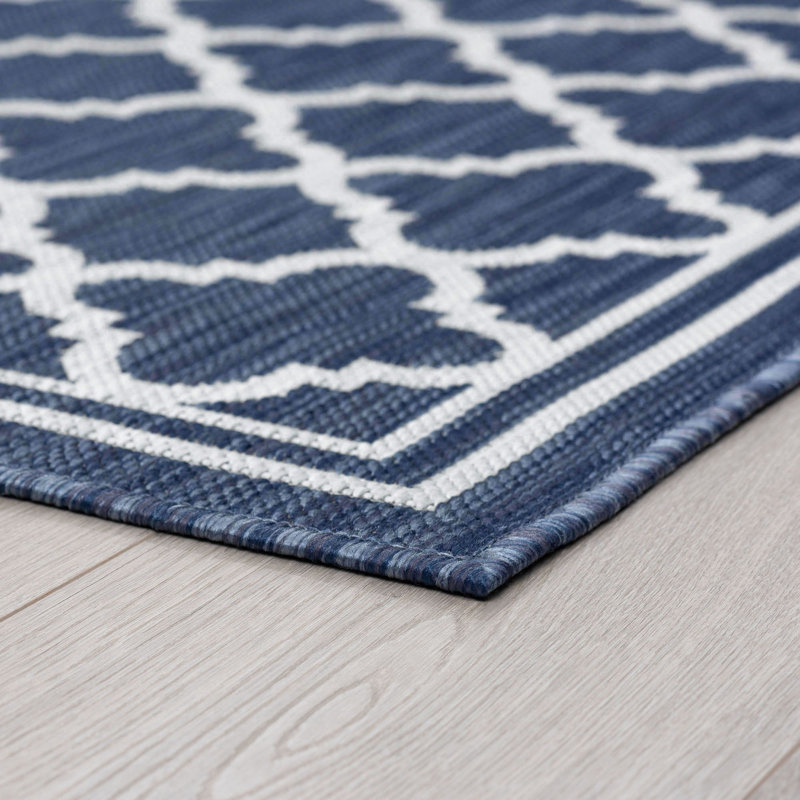 Tapis d'intérieur / extérieur bleu marine à tissage plat Findlay, Rectangle 7 pi 10 po x 10 pi 2 po
