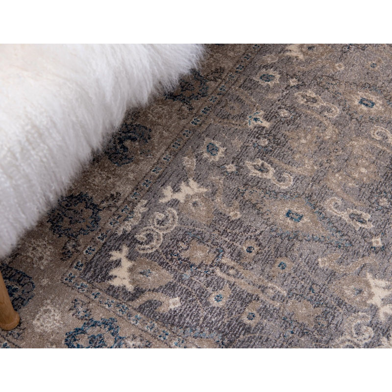 Tapis à motif oriental gris Linz, Rectangle 3 pi 3 po x 5 pi 3 po
