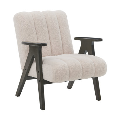 Chaise confortable avec une élégante base stable en bois