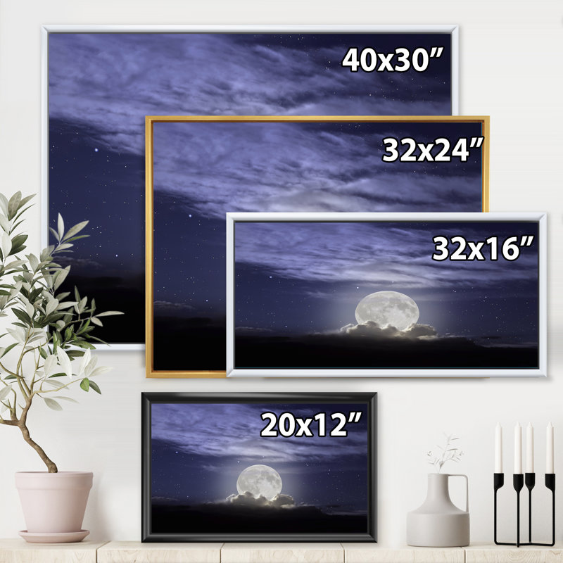 Pleine lune se levant dans une nuit nuageuse - photographie sur toile, H 16 po x l 32 po x p 1 po, Cadre flottant blanc