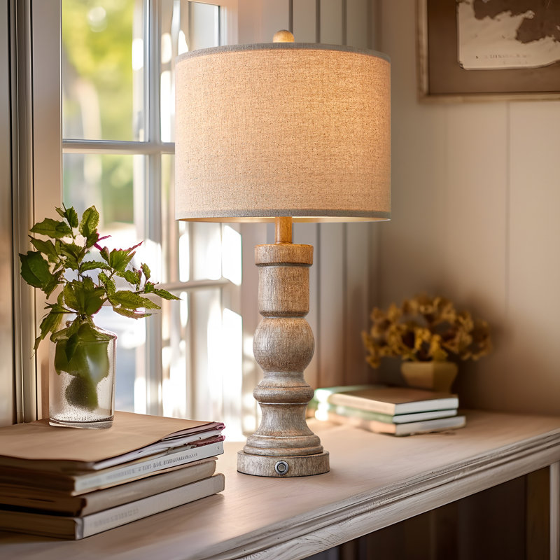 Jakayln Resin USB Table Lamp