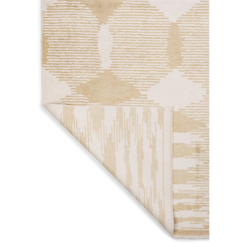 Deaundra Geometric Hand Loom Indoor / Outdoor Area Rug, Rectangle 7'10" x 9'10"