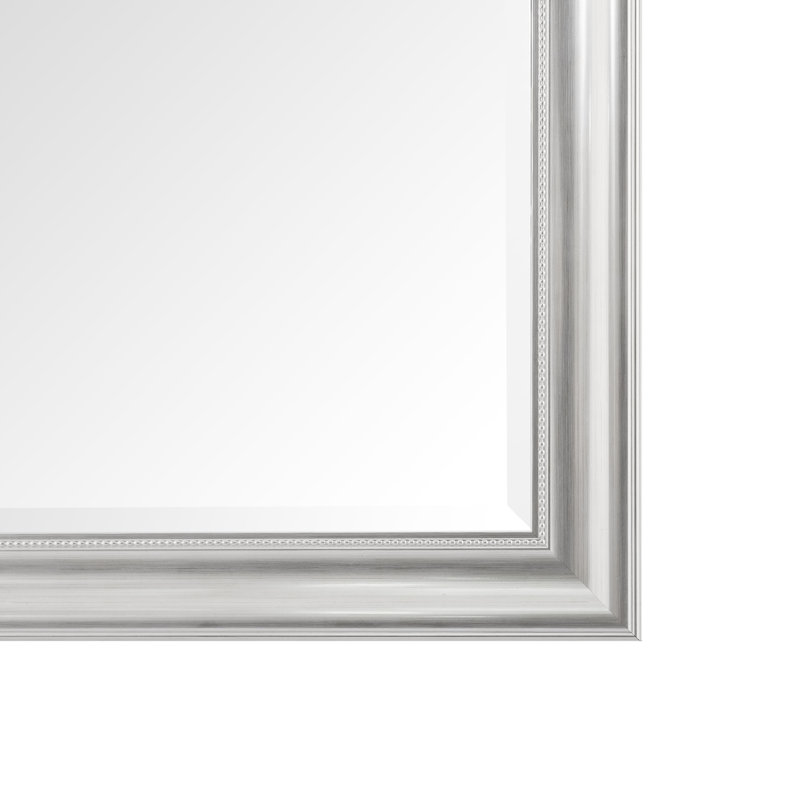 Miroir pleine longueur 66 po x 32 po avec cadre perlé et miroir