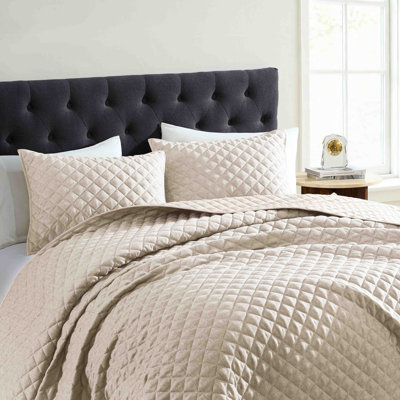 Hale 3 Pc Queen Beige Coverlet Set