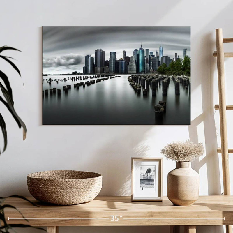 Nicci Sunless Manhattan