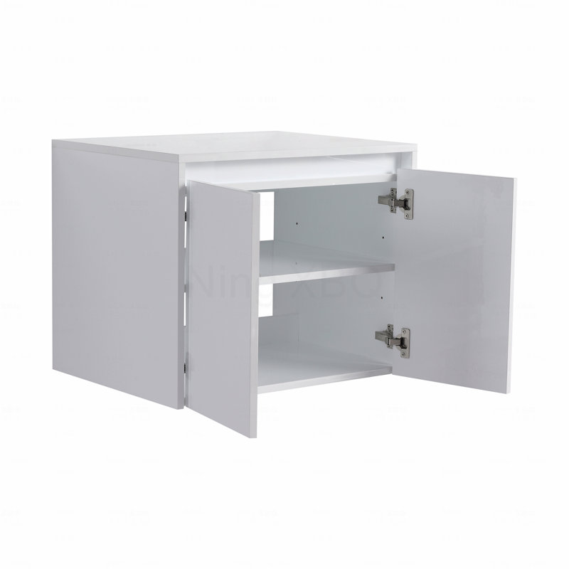 Armoire murale de salle de bain 24 po, 2 portes à fermeture douce, conception à fixation flottante, blanc brillant (emballage Kd)