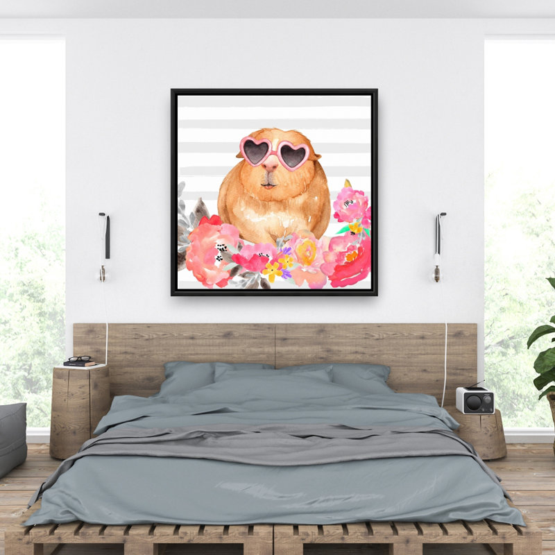 " Guinea Pig With Glasses "