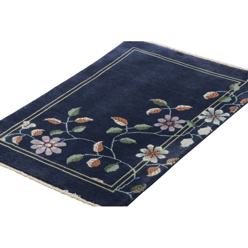 One-of-a-Kind 2'x3' Hand Knotted Area Rug
