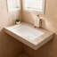 Comptoir en pierre frittée de 76 cm (30 pouces) à motif travertin beige Roma, avec lavabo encastré en céramique et trou pré-percé pour robinetterie standard.-134796041