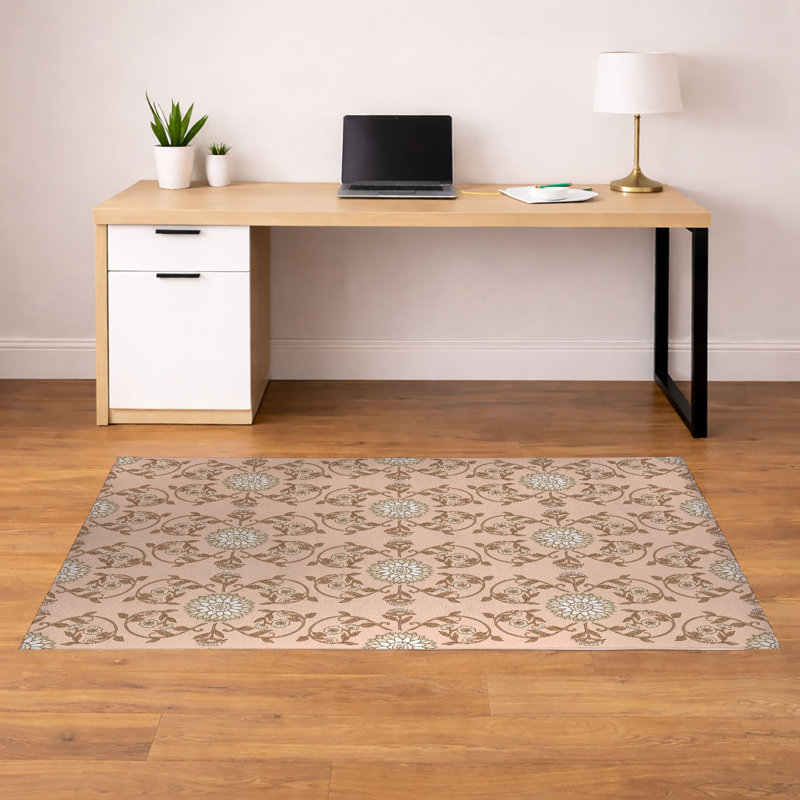 Tapis de bureau décoratif léger Ezimea, L 84 po x P 60 po, Rosé