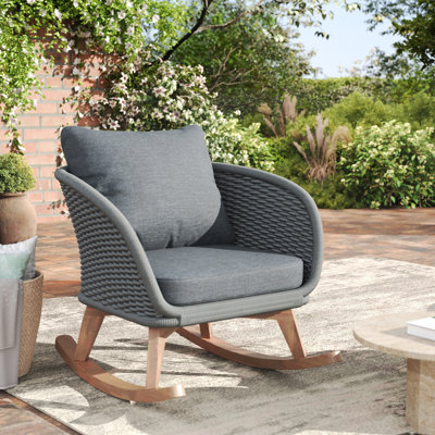 Chaise berçante contemporaine minimaliste en osier