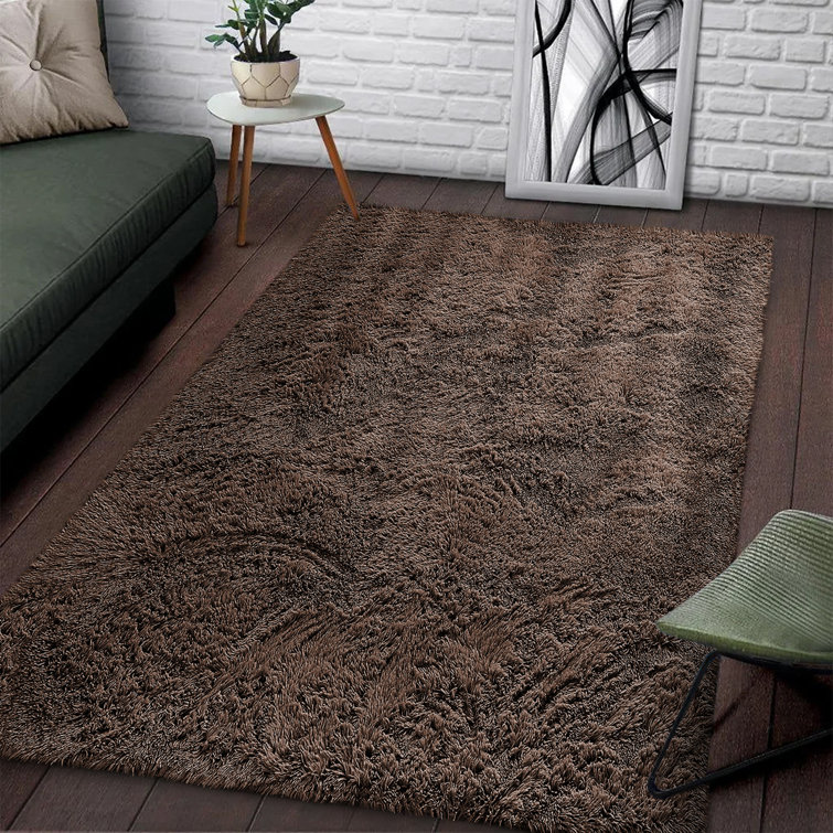 Plush Fluffy Carpet Rug in Brown – Warm & Durable