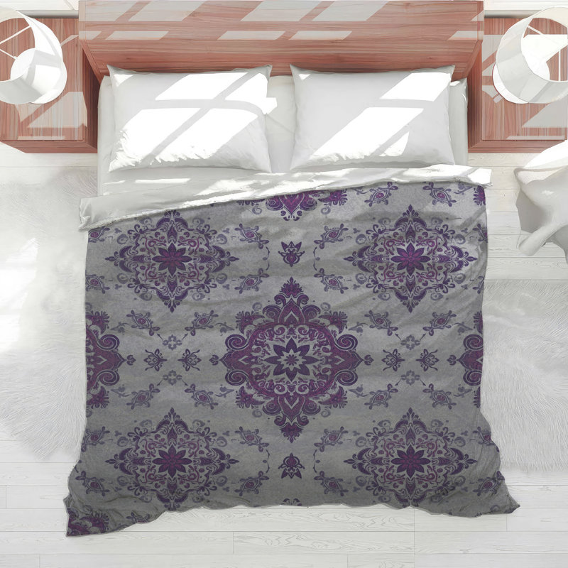 Édredon mauve à motif de médaillon, Grand lit