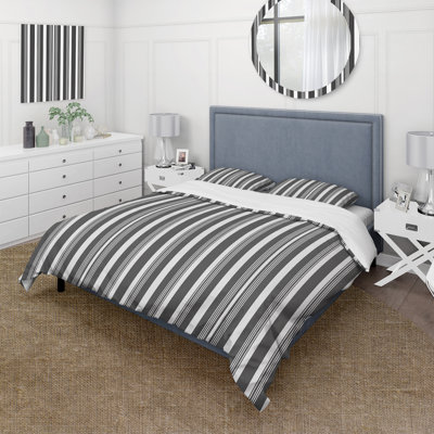 Ensemble de housse de couette gris et blanc à rayures fines - traditionnel