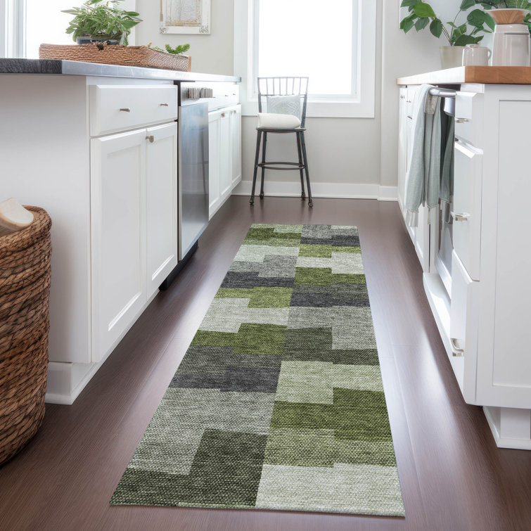  Melania Area Rug