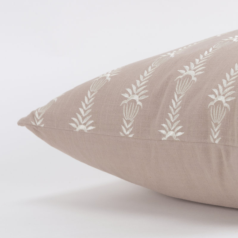 Coussin décoratif carré Tasha, Rosé