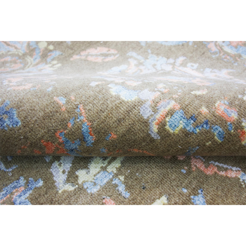 Floral Area Rug in Natural, Rectangle 9' x 12'
