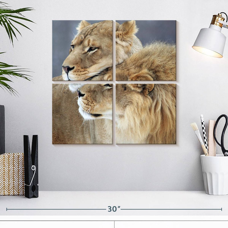 Lion And Lioness Love, H 18 po x l 18 po