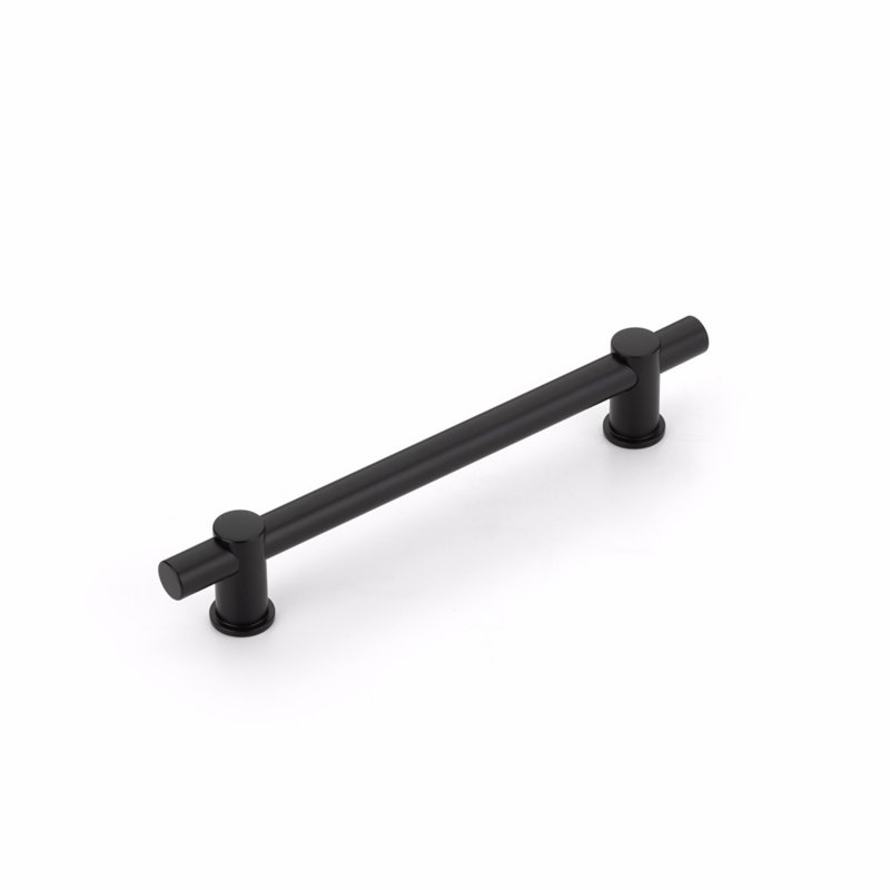 Foncé Brass Bar Pull, 6", Matte Black