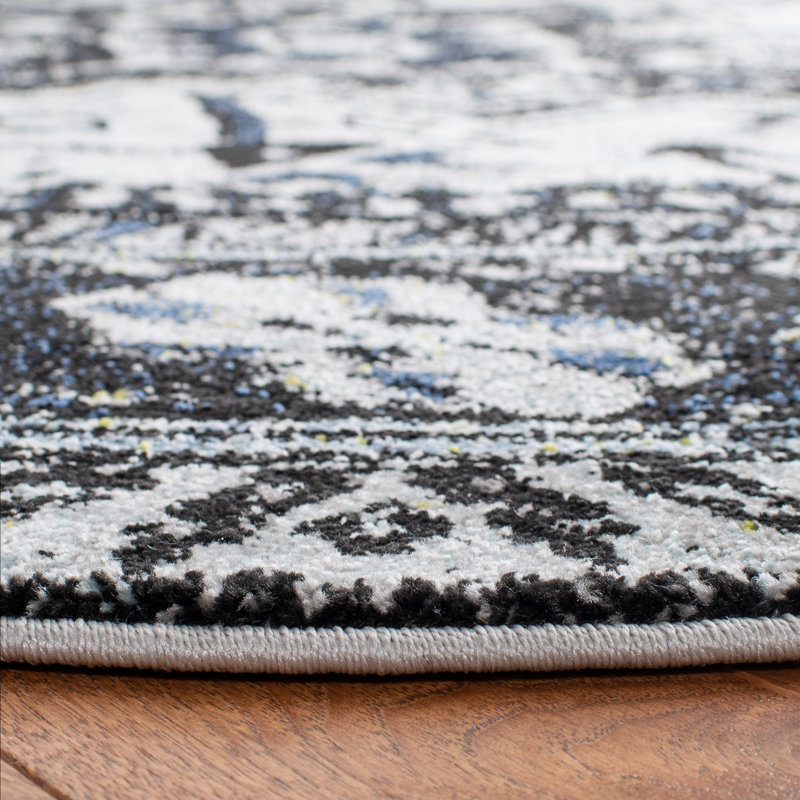 Ceana Performance Oriental Rug, Round 6'7"