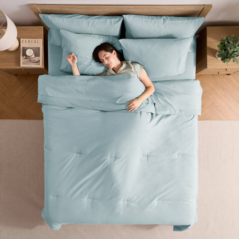 Ensemble d'édredon en microfibre 7 pièces avec draps, Édredon double / grand + 6 pièces supplémentair, Bleu clair bébé