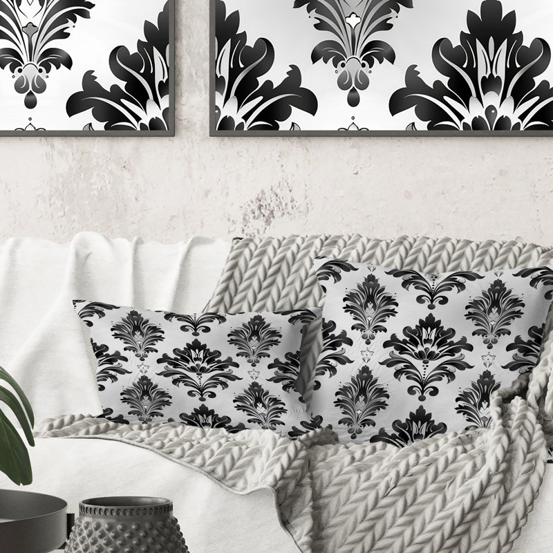 Coussin lombaire noir traditionnel damassé Tradition II