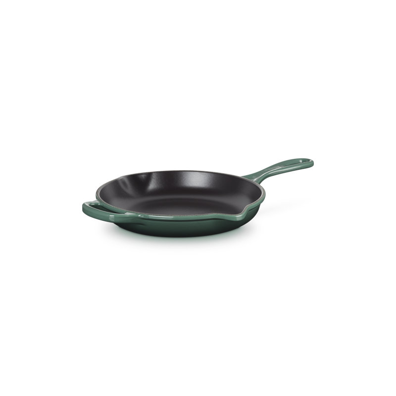 Le Creuset Enameled Cast Iron Skillet, Artichaut, 9"
