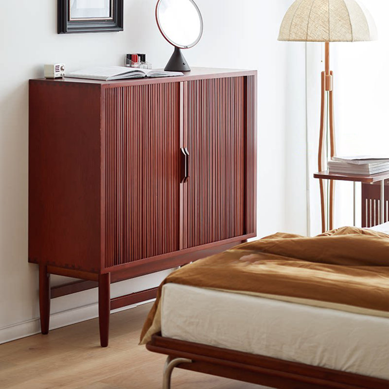 Meuble à bijoux vintage de style milieu du siècle en bois de cerisier à plusieurs tiroirs (42,72 po) – Assemblage à queue d'aronde, grand espace de rangement compartimenté pour bijoux et accessoires, tiroirs sans poignées à rainure en U