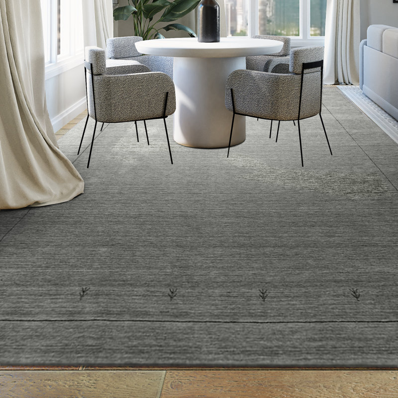 Area Rug in Gray, Rectangle 6' x 9'