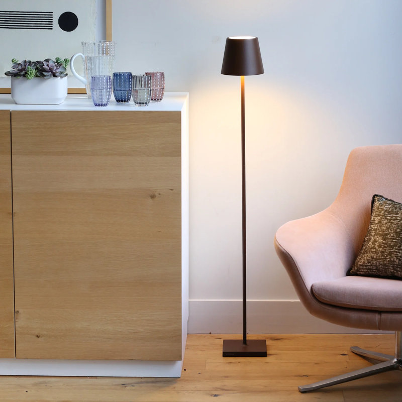 Poldina Pro L Floor Lamp, Rust