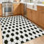 Tapis d'intérieur blanc lavable à la machine avec ballon de football-133455131