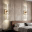 Lot de 2 appliques murales en cristal doré de 43 cm de hauteur, luminaire moderne pour salle de bain.-1352377289