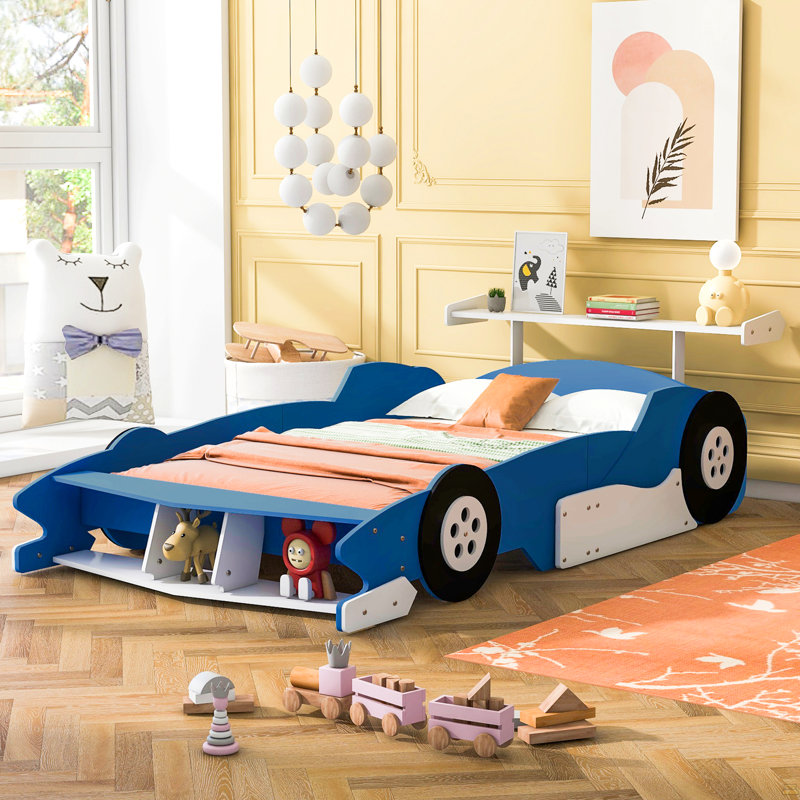 Lit plateforme pleine grandeur en forme de voiture de course avec roulettes