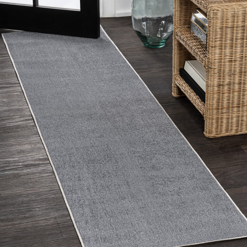 Tapis gris Twyla Classic, Tapis de couloir 2 pi x 7 pi 10 po