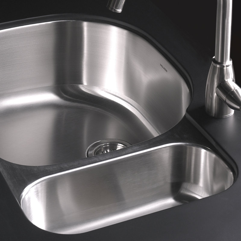 Medallion Designer 32'' L Double Bowl Stainless Steel Kitchen Sink