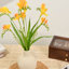 Freesia artificiel en soie Audet (paquet de 1 branche)-503104012