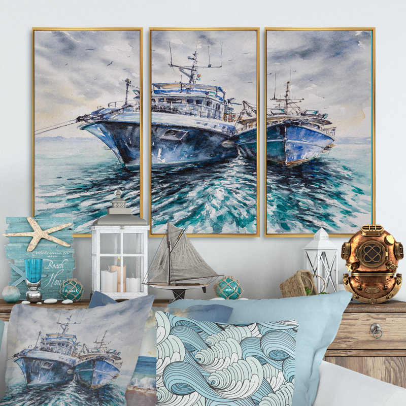 Deux bateaux de pêche avant une tempête ancrée - 3 pièces, reproduction sur toile, H 28 po x l 36 po x P 1 po, Cadre doré