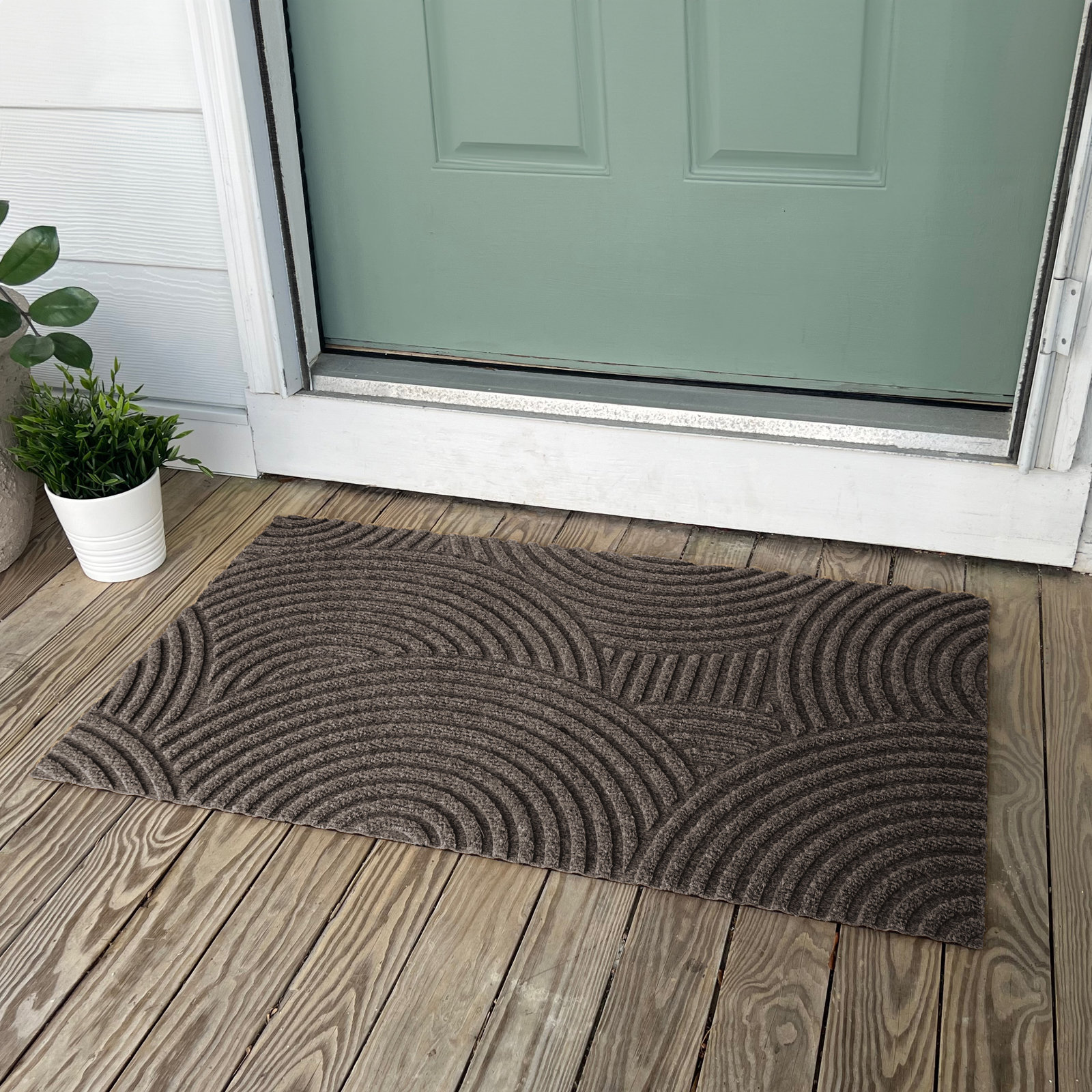 WaterHog Luxe Records Non-Slip Doormat, 21.5" W x 35" L, Greige
