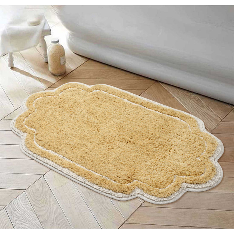Tapis pour salle de bain Dobrinka, Beurre, 24 po x 40 po (rectangulaire)