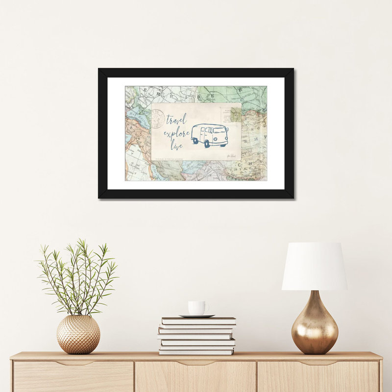 «Travel Posts II», impression sur toile, H 16 po x l 24 po x P 1 po, Papier d'art encadré noir, Blanc