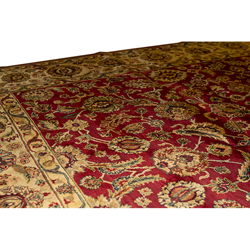 Tapis rouge et crème noué à la main de haute qualité
