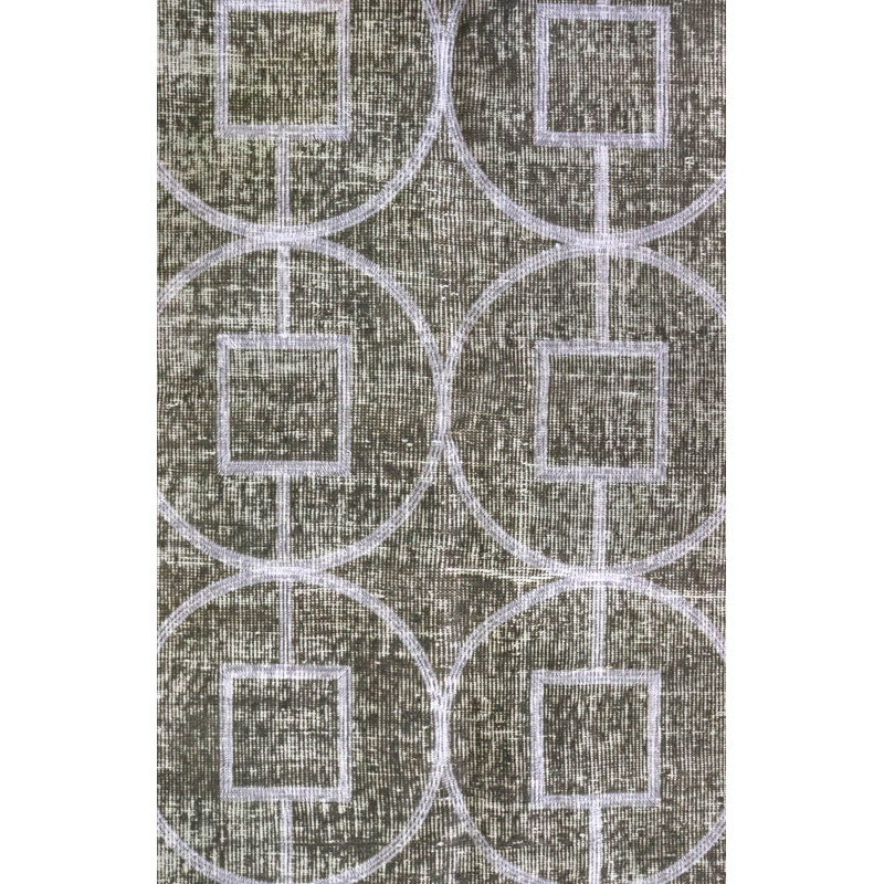 Tapis unique gris / argent / ivoire brodé à motif de teintes uniques 5 pi 5 po x 9 pi 1 po