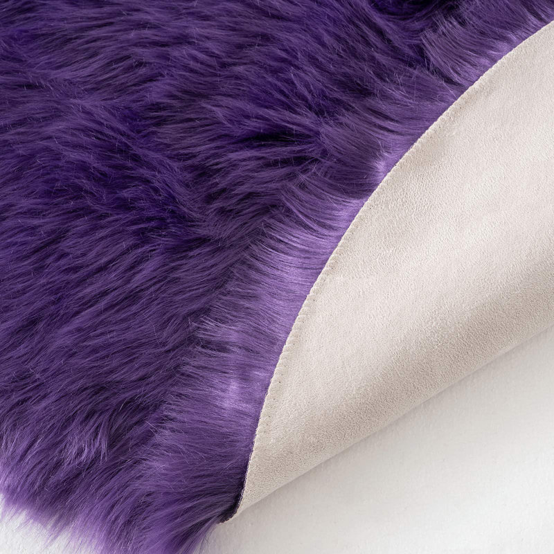 Tapis Novelty Madelayne avec envers antidérapant, 2 pi x 4 pi